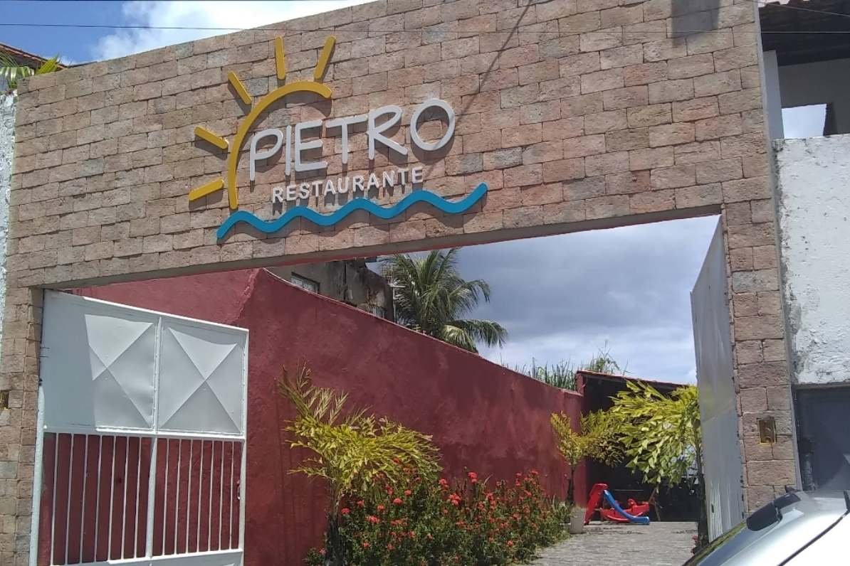 Restaurante do Pietro aberto 24 horas em Salvador